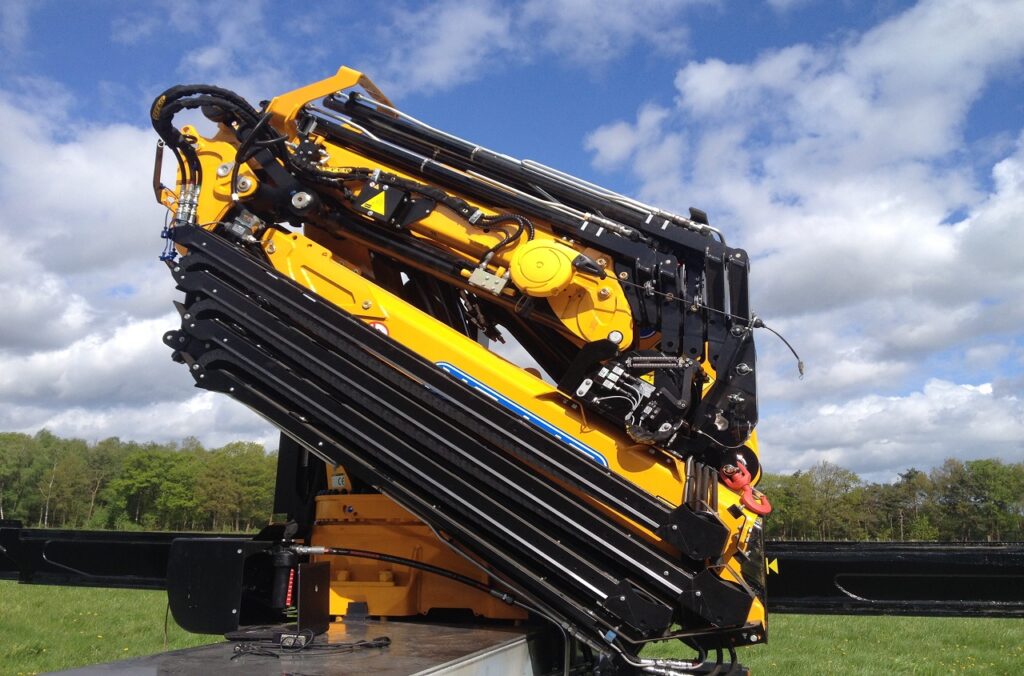 Truck-Mounted Crane